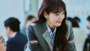 Zasłona к сериалу "지옥에서 온 판사" #1475293
