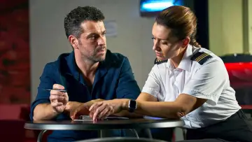 Zasłona к сериалу "The Good Ship Murder" #1423229