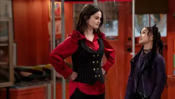 Zasłona к сериалу "Czarodzieje z Waverly Place: Nowy rozdział" #1326694