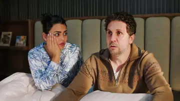 Zasłona к сериалу "أشغال شقة" #1475738