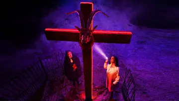 Zasłona к сериалу "Makabreska" #1415672