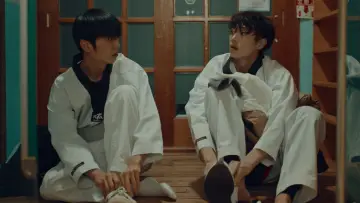 Zasłona do serialu "Uwolnij klątwę taekwondo" #1826526