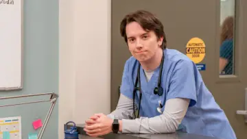 Zasłona к сериалу "St. Denis Medical" #1354927