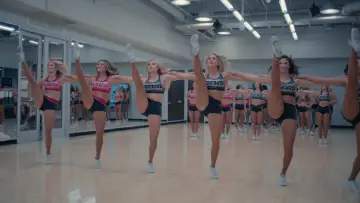 Zasłona do serialu "Ulubienice Ameryki: Cheerleaderki Dallas Cowboys" #1549054