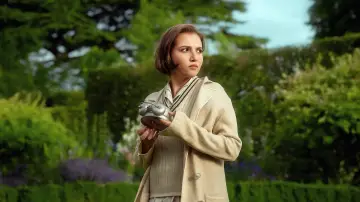 Zasłona к сериалу "Siedem Zegarów Agathy Christie" #1470934