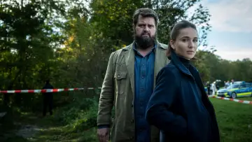 Zasłona do serialu "Behringer und die Toten - Ein Bamberg-Krimi" #1609109
