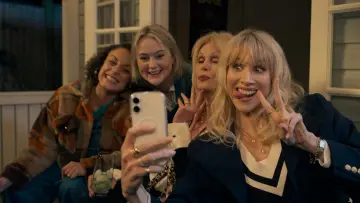 Zasłona к сериалу "Amandaland" #1475449