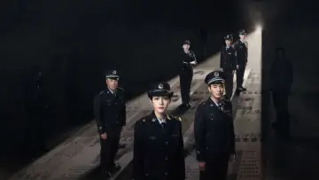 Zasłona do serialu "利剑·玫瑰" #1501441