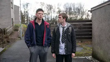 Zasłona к сериалу "Półbrat" #1362729
