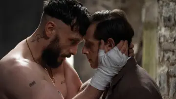 Zasłona к сериалу "Półbrat" #1362733