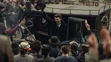 Zasłona к сериалу "Ród Guinnessów" #1483814
