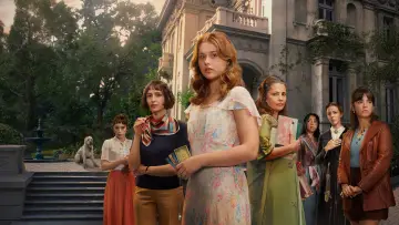 Zasłona к сериалу "Dom duchów" #1404667