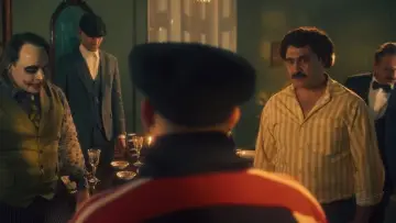 Zasłona do serialu "Şirin" #1842219