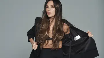 Zasłona do serialu "Victoria Beckham" #1604699