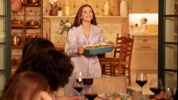 Zasłona do serialu "The Pasta Queen" #1874610