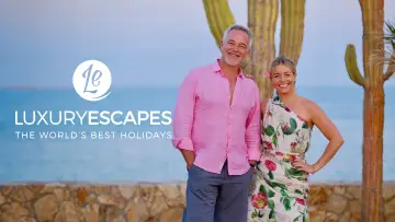 Zasłona do serialu "Luxury Escapes: The World