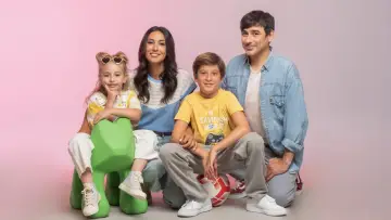 Zasłona do serialu "Έχω Παιδιά" #1512459
