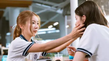 Zasłona к сериалу "รัก ปาก แข็ง" #1482927