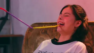Zasłona к сериалу "รัก ปาก แข็ง" #1482975