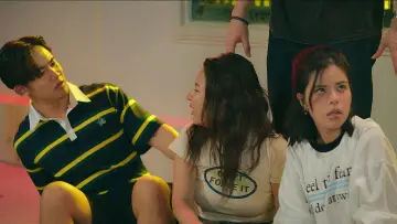 Zasłona к сериалу "รัก ปาก แข็ง" #1482978