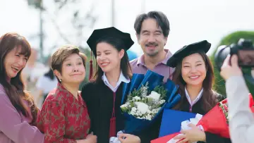 Zasłona к сериалу "รัก ปาก แข็ง" #1483007