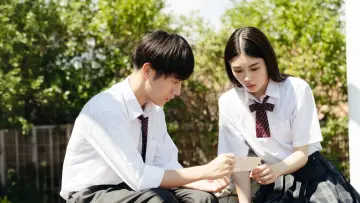 Zasłona do serialu "きみの継ぐ香りは" #1508819