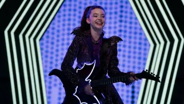 Zasłona к сериалу "Vampirina: Teenage Vampire" #1392692