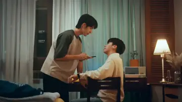Zasłona к сериалу "โปรดใช้วิจารณญาณในการรักเธอ" #1476160