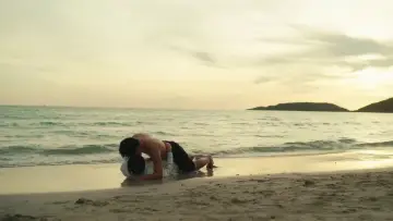 Zasłona к сериалу "ผมเจอเจ้าชายบนชายหาด" #1496305