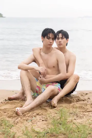 Plakat к сериалу "ผมเจอเจ้าชายบนชายหาด" #1496317