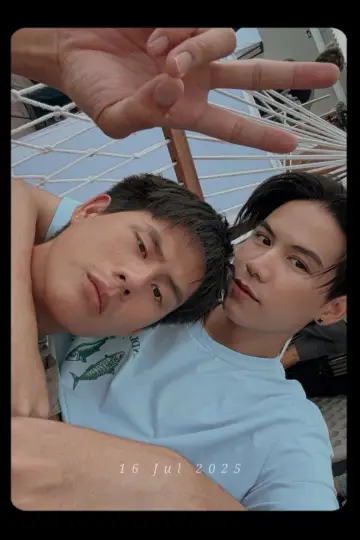 Plakat к сериалу "ผมเจอเจ้าชายบนชายหาด" #1496338