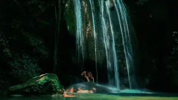 Zasłona к сериалу "เด็กชายไม่ไปสวรรค์" #1475578