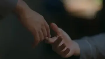 Zasłona к сериалу "เด็กชายไม่ไปสวรรค์" #1475584