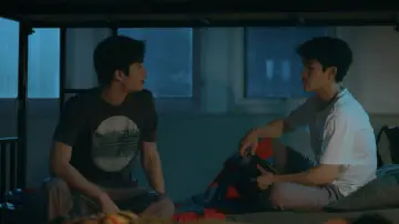 Zasłona к сериалу "เด็กชายไม่ไปสวรรค์" #1475624