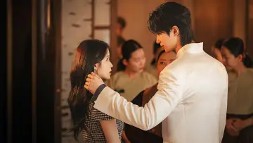 Zasłona к сериалу "21세기 대군부인" #1351284