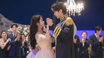 Zasłona к сериалу "21세기 대군부인" #1351323