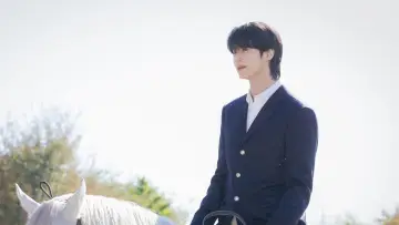 Zasłona к сериалу "21세기 대군부인" #1351353