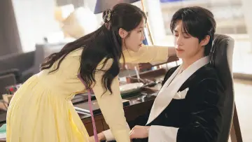 Zasłona к сериалу "21세기 대군부인" #1351375