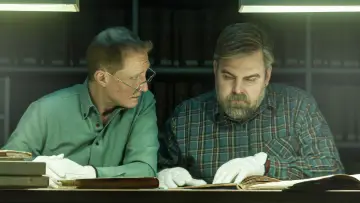 Zasłona do serialu "Przełom" #1552981