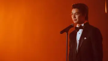 Zasłona к сериалу "การเกิดใหม่ของดวงดาว" #1508246