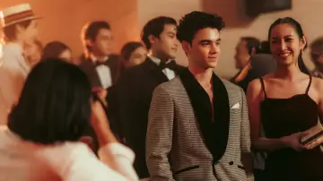 Zasłona к сериалу "การเกิดใหม่ของดวงดาว" #1508254