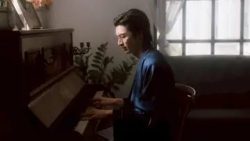 Zasłona к сериалу "การเกิดใหม่ของดวงดาว" #1508280