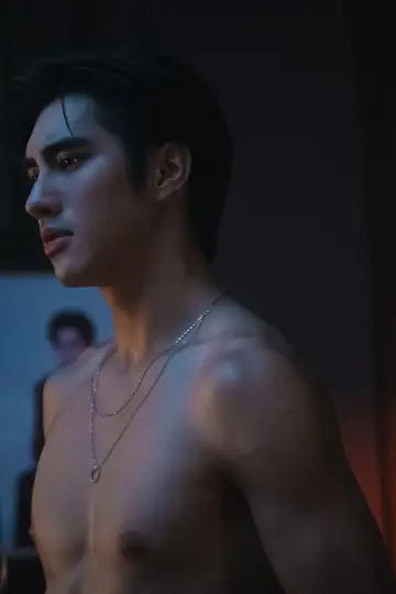 Plakat к сериалу "การเกิดใหม่ของดวงดาว" #1508295