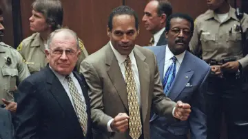 Zasłona do serialu "Amerykańska obława: O.J. Simpson" #1508018