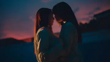 Zasłona к сериалу "คลั่ง/รัก/นักโทษ" #1482713