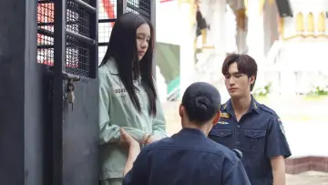 Zasłona к сериалу "คลั่ง/รัก/นักโทษ" #1482751