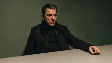 Zasłona к сериалу "Tylko jedno spojrzenie" #1483152