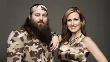 Zasłona do serialu "Duck Dynasty: Odrodzenie" #1513448