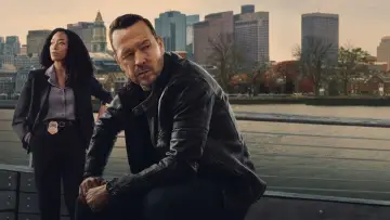 Zasłona к сериалу "Boston Blue" #1344558