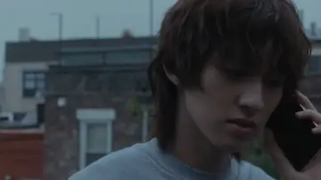 Zasłona к сериалу "เขาชื่ออันวาร์" #1500181